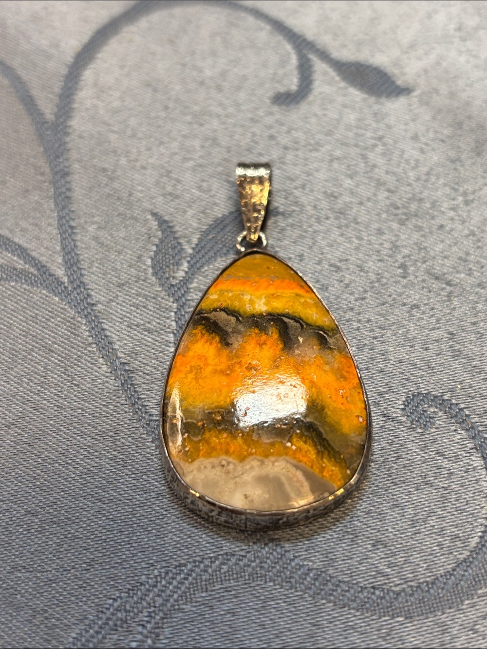 524225 Silver bumblebee Jasper Teardrop Stone Pendant